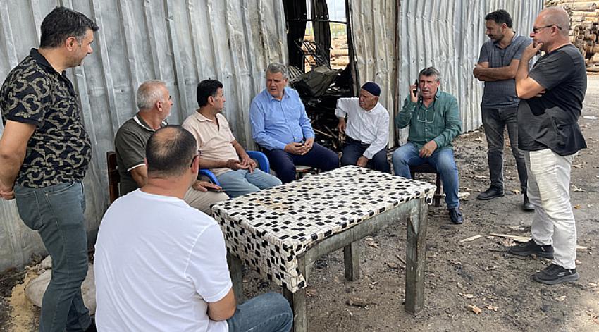 "Mağdur esnafın zararını karşılayıp destek olun"