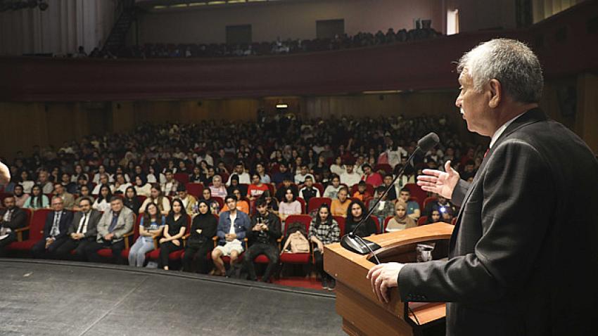 'Kariyerini planla, geleceğini tasarla'