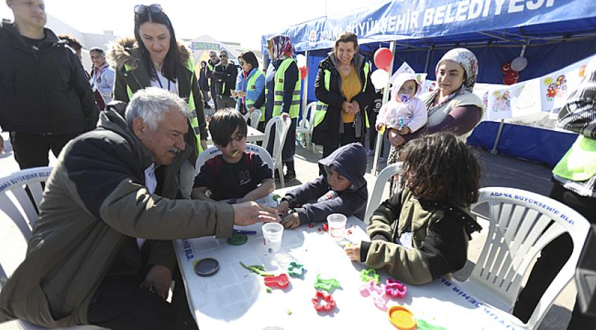 Büyükşehir Belediyesi depremzedeler için seferber oldu