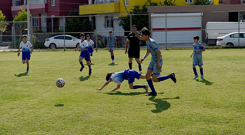 Seyhan’da Futbol Şöleni Başladı