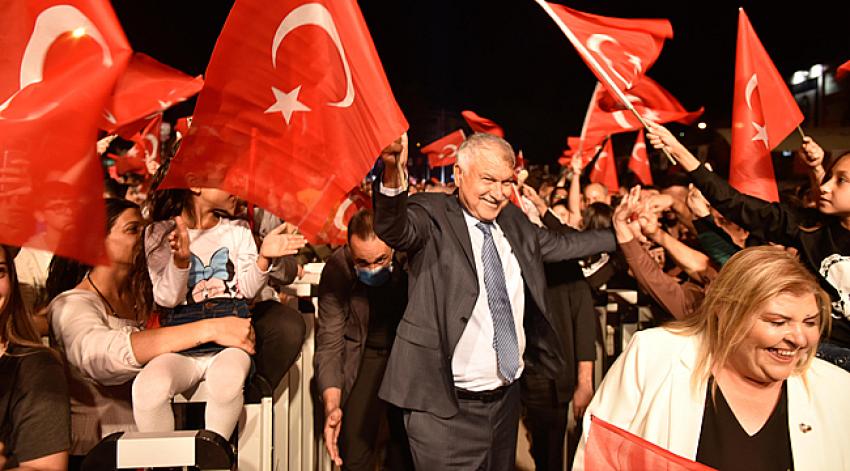 'Cumhuriyeti sonsuza kadar yaşatacağız'