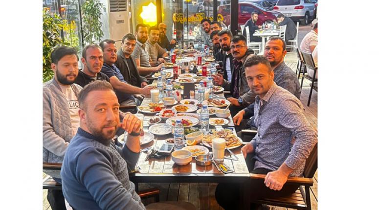 Euro Ford çalışanları iftarda buluştu