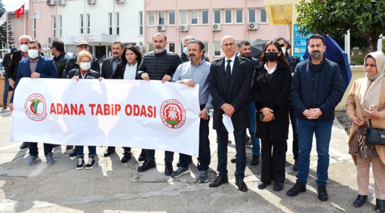 'Pandemi kendi haline bırakılmıştır'