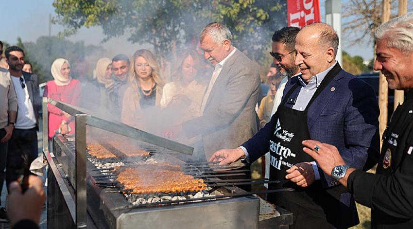 Başkanlar kebap yaptı